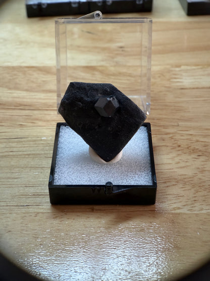 Trapiche garnet (mineral)（1）