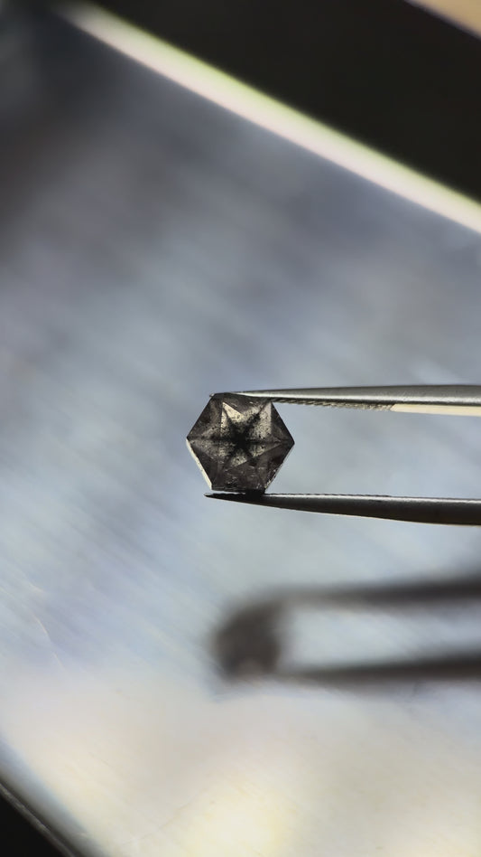 トラピチェガーネット（6）