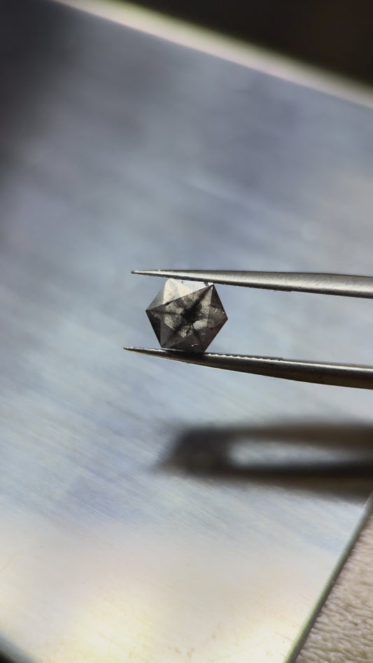 トラピチェガーネット（1）