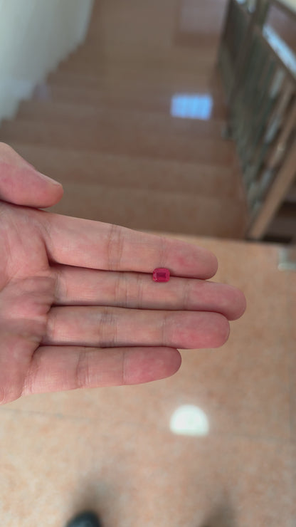 オレンジレッド・スピネル