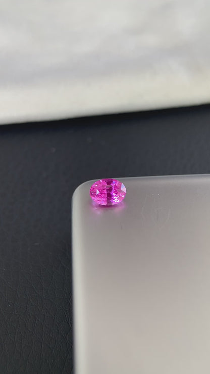 ピンク・サファイア